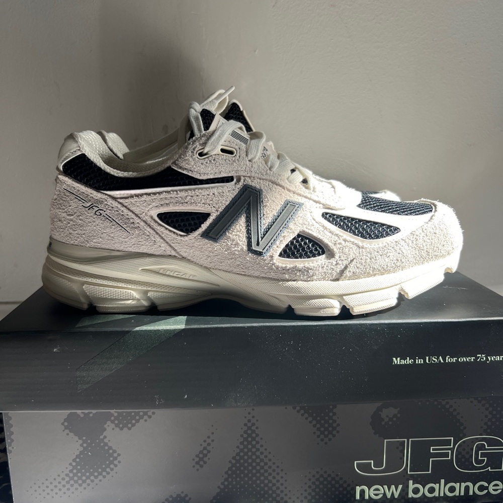 NEW BALANCE SPECIAL EDITION JOE FRESHGOODS SIZE 8